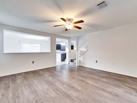5th image of 9004 Bird Brook Ln