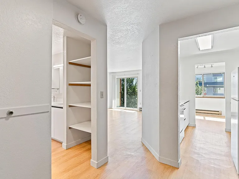 Maplewood Apartments One Month Free! — Photo 40