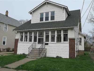 41 25th St NW, Barberton, OH, 44203