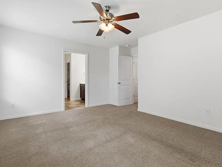 8705 Longnor St — Photo 17