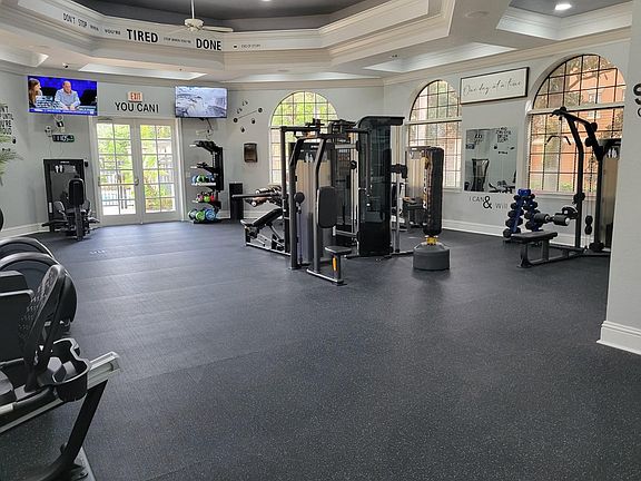 3rd image of 6157 Metrowest Blvd #307-307-307
