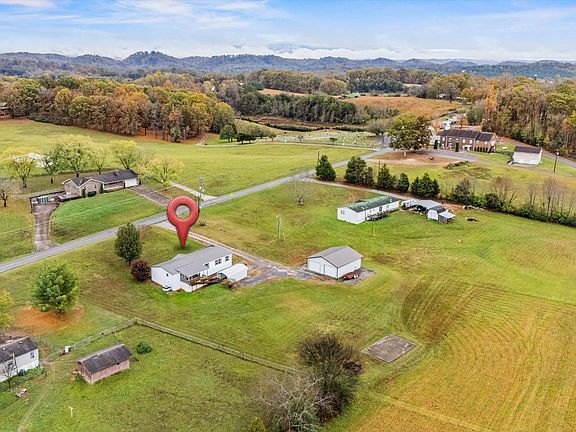5th image of 6429 Howard School Rd