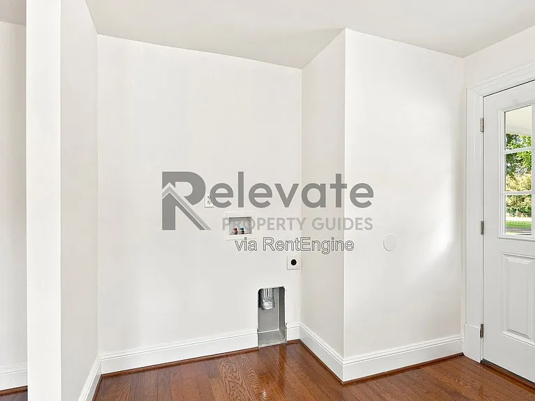 400 Dupuy Ave — Photo 18