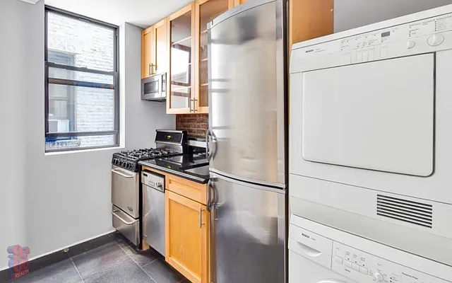 Rented by REAL New York | media 7