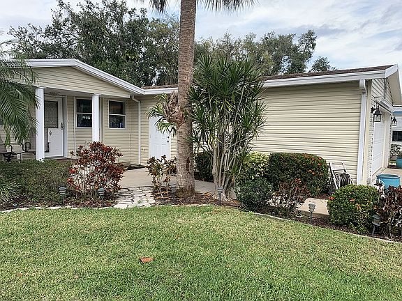 Front and garage entry