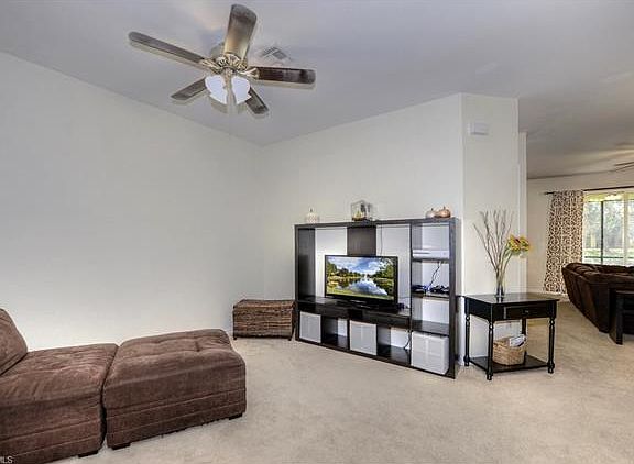 5th image of 10221 Olivewood Way Unit 154