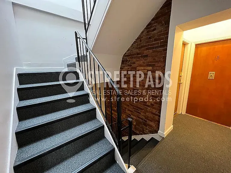50 S Huntington Ave #11 — Photo 12