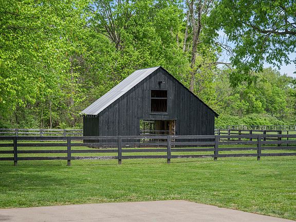 4th image of 5085 Keene Rd