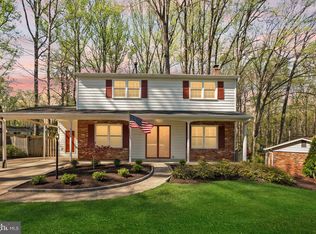 4839 Red Fox Dr, Annandale, VA 22003