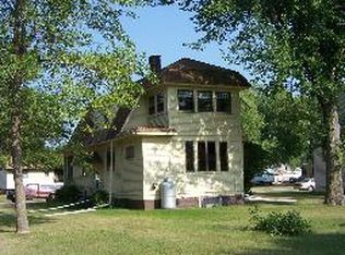302 9th St S, Wheaton, MN 56296