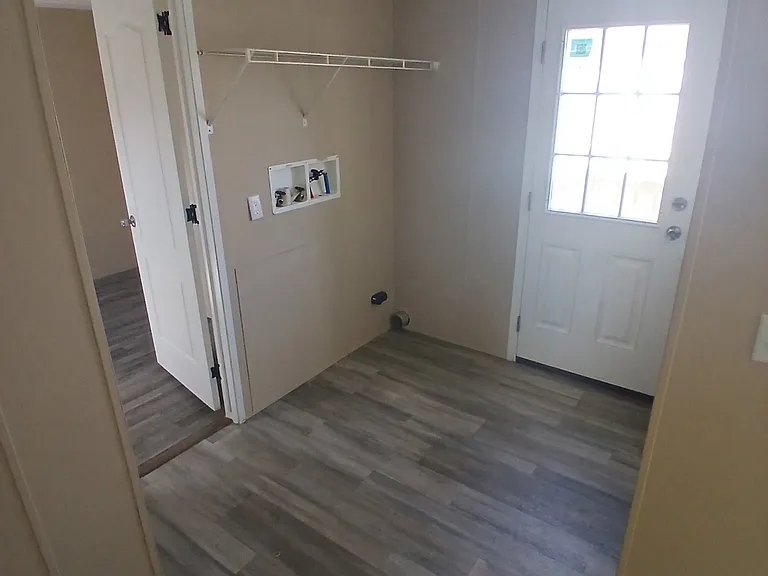 5415 Southern Ct #7 — Photo 4