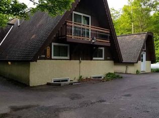 11860-62 N Alpine Dr #TOWNHOUSE E, Upson, WI 54565