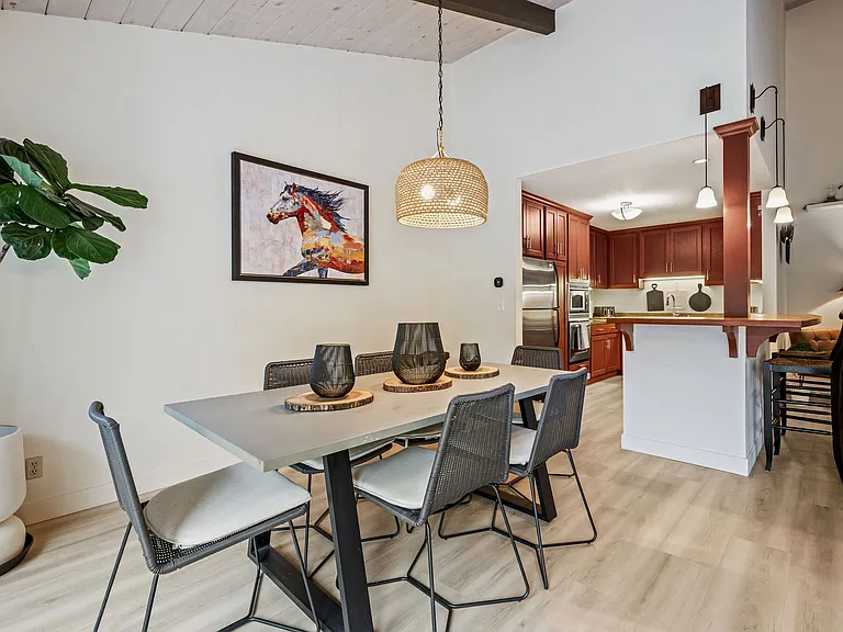 Shared dinning area.