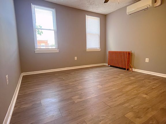 4th image of 1401 Decatur St #2