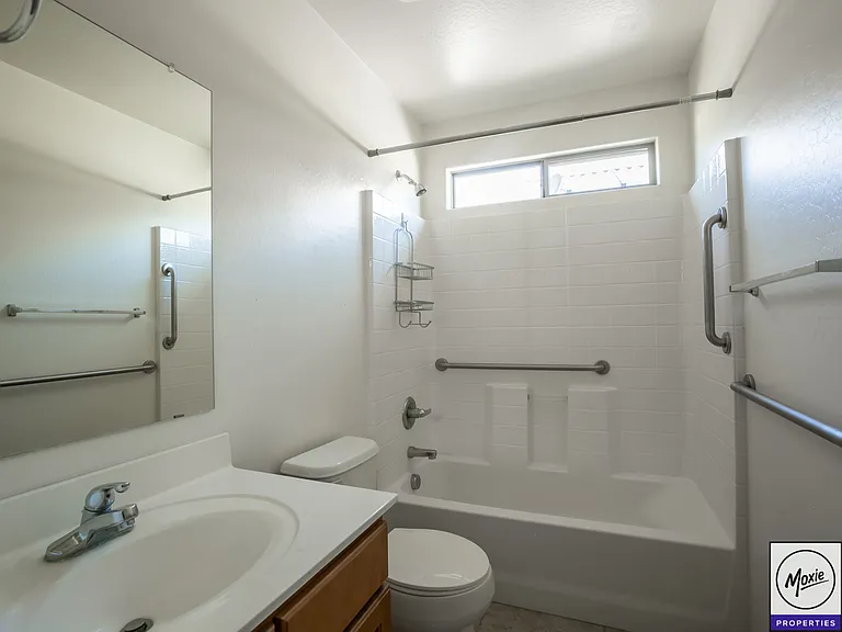 25550 W Beth Dr — Photo 12