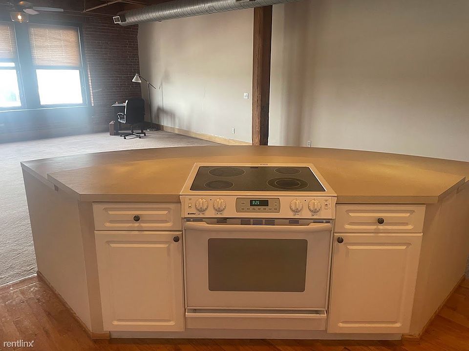 1st image of 1222 Washington Ave
