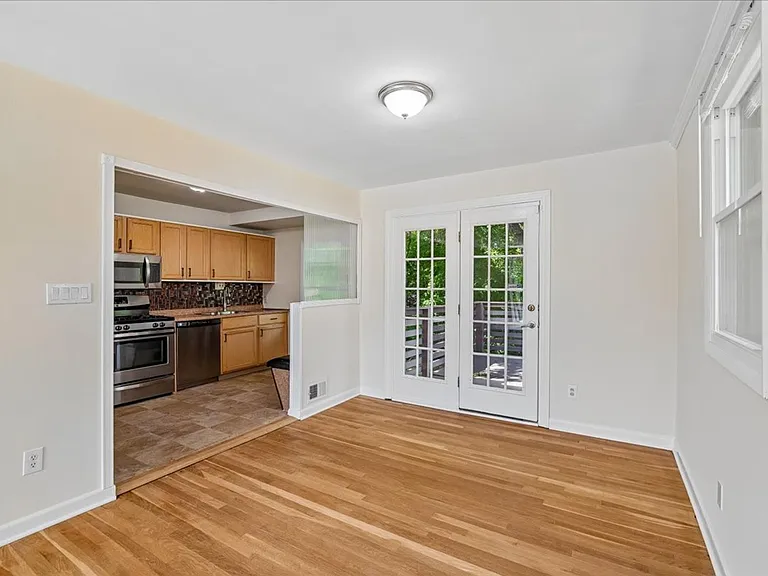 13012 Georgia Ave — Photo 8
