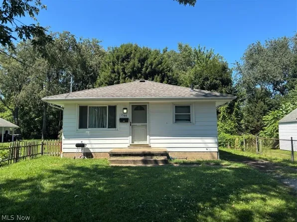 1569 Merrill Ave, Akron, OH 44306