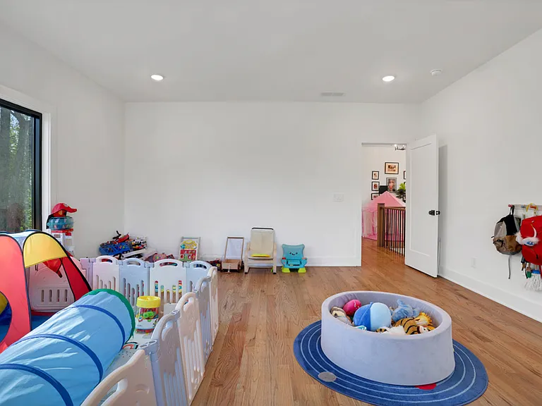 1200 Moores Mill Rd NW — Photo 28