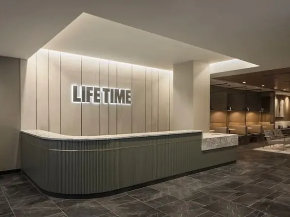 180 Front Street image 20 of 21