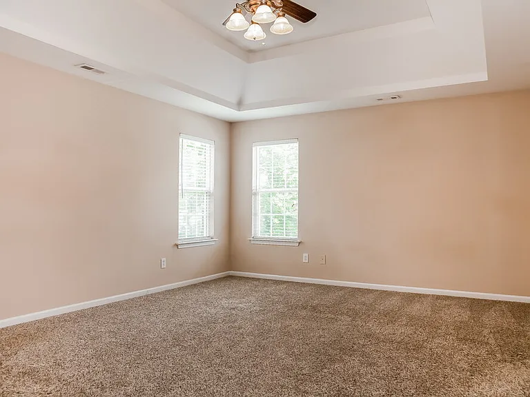 10023 Montrose Dr NW — Photo 10