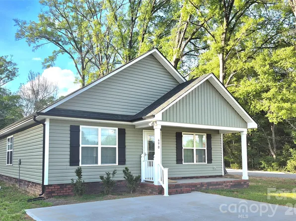 690 Wilshire Ave SW, Concord, NC 28027