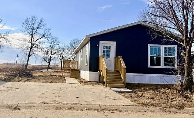 3618 Warren Ct — Photo 14
