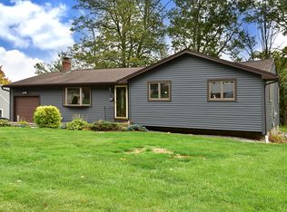 95 Arnold Dr, East Hartford, CT 06108