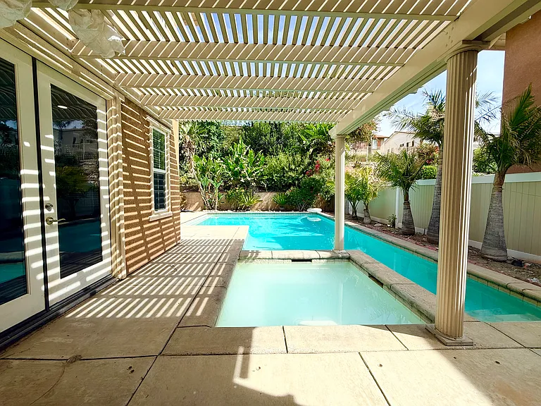 12190 Roseville Dr — Photo 22