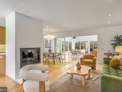 5601 Huntington Pkwy, Bethesda, MD, 20814