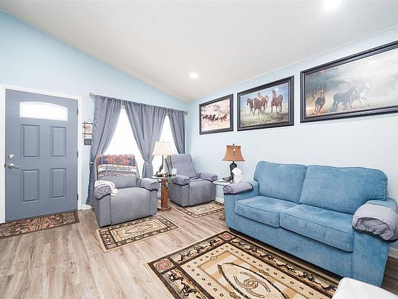 2nd image of 213 Holmes Dr
