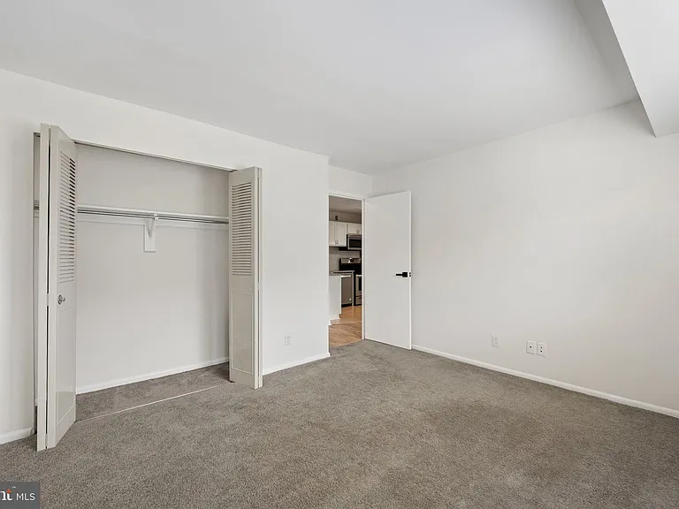 5340 Holmes Run Pkwy #704 — Photo 27