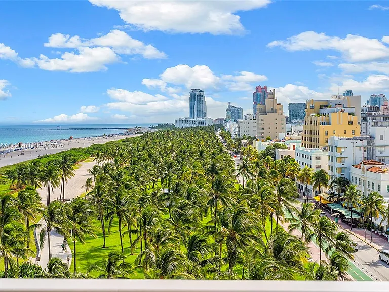 1455 Ocean Dr #1003 — Photo 4