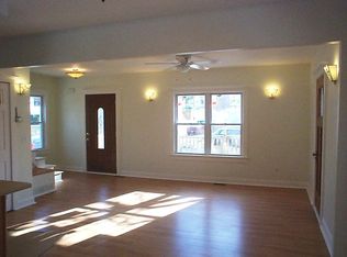 625 N 5th St, Saint Clair, MI
