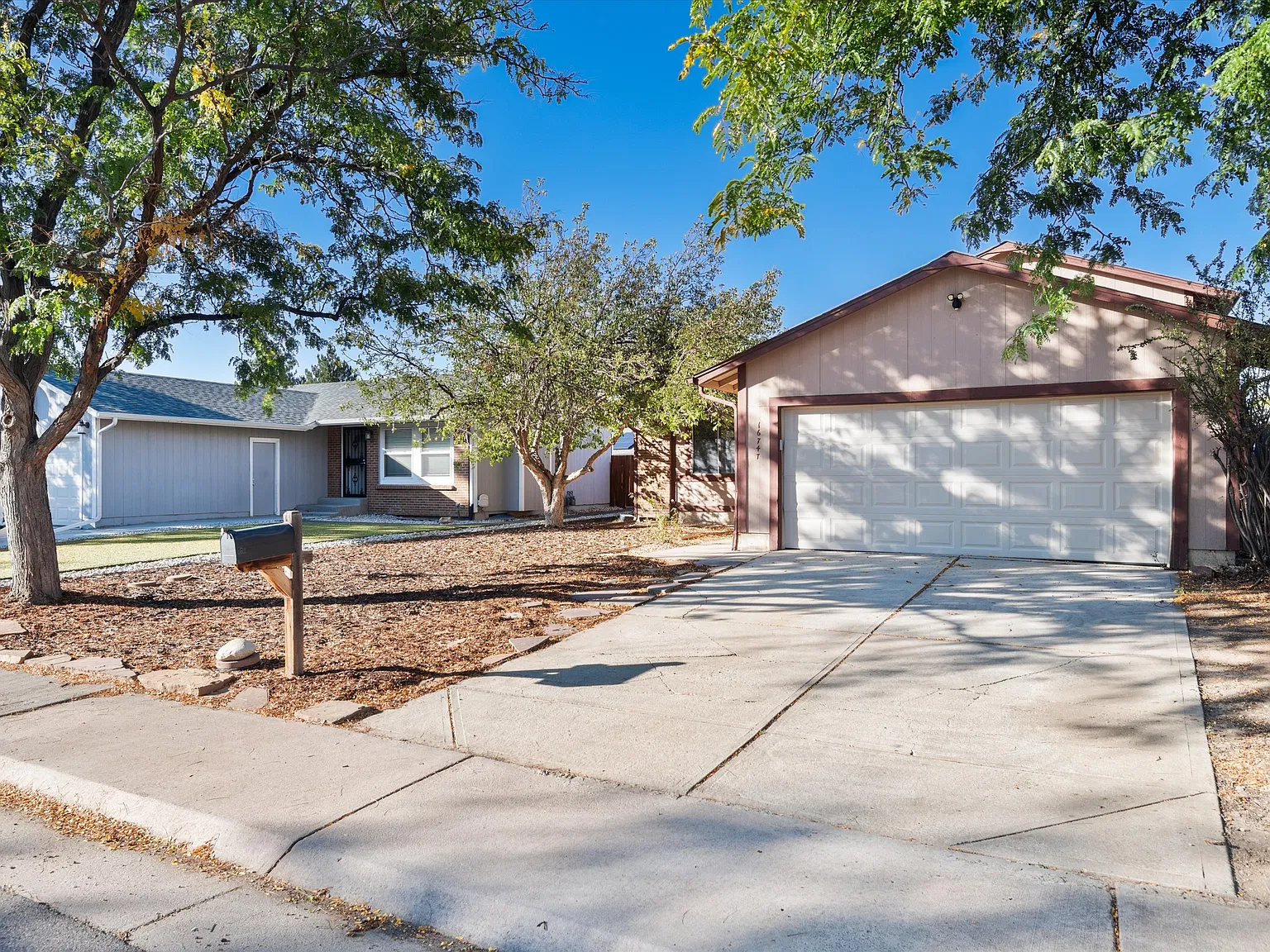 16747 E Mansfield Cir - - — Photo 3