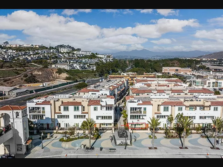 Doheny Way — Photo 5
