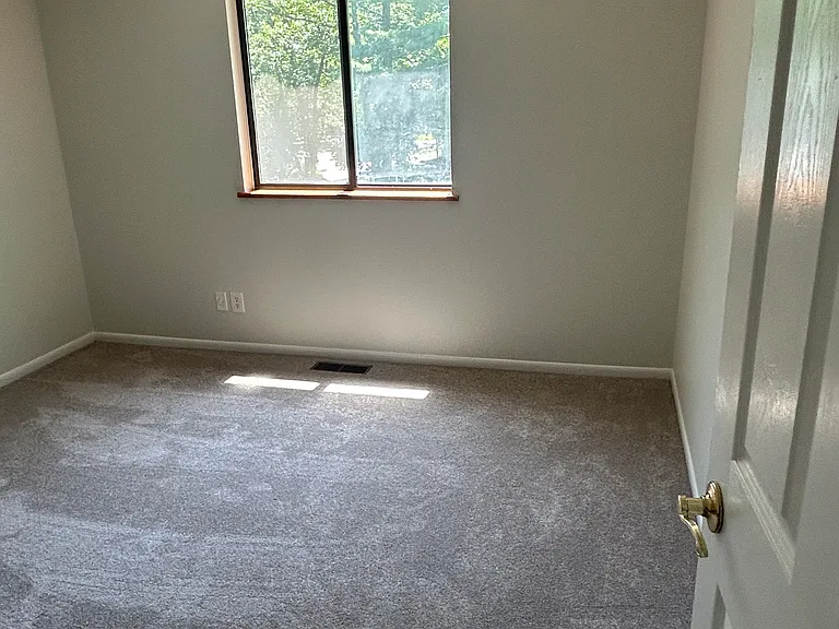 103 Dorset Dr — Photo 16