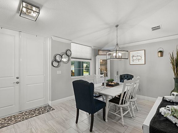 4th image of 3658 SW Margela Street