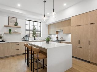 19758 76th Ave, Langley, BC V2Y 3V2