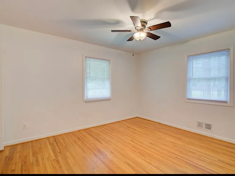 11621 Sourwood Ln — Photo 21