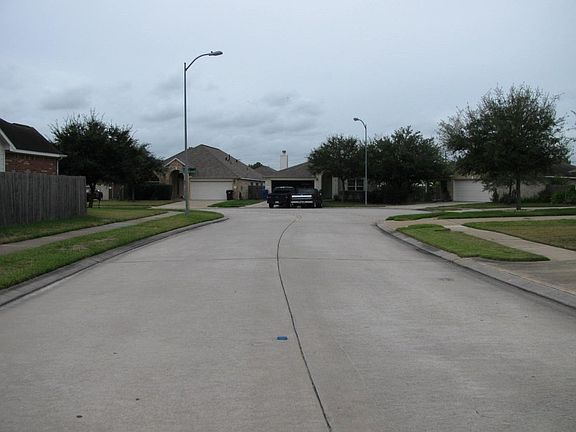 4th image of 12926 Schiller Park Ln