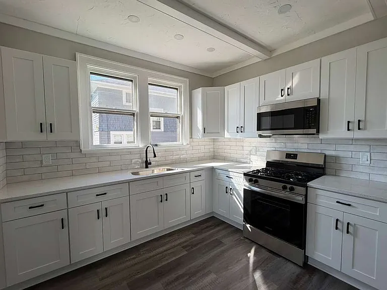 1700 E 290th St #1 — Photo 15