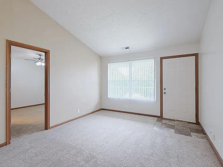 2221 S Street — Photo 58