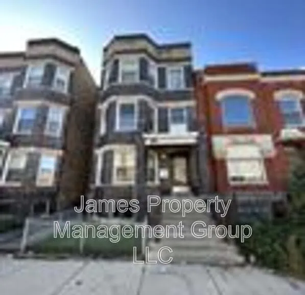 3213 W Warren Blvd #2 — Photo 13
