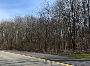 Shields Rd, Canfield, OH 44406