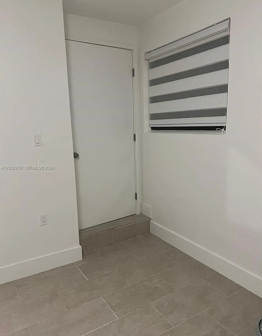 Kendall Trails Sub — Photo 3