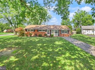 6404 Wayside Pl, Alexandria, VA 22310
