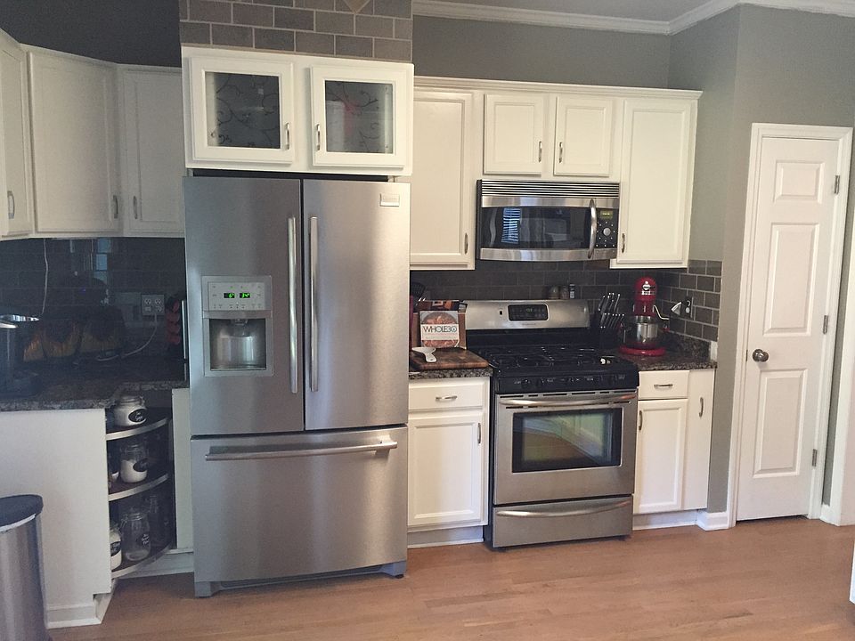 1st image of 2708 Dutches Ct