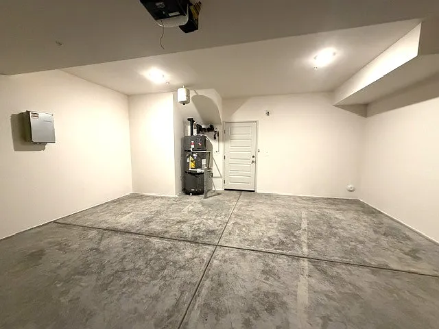 4731 Merida Way — Photo 53