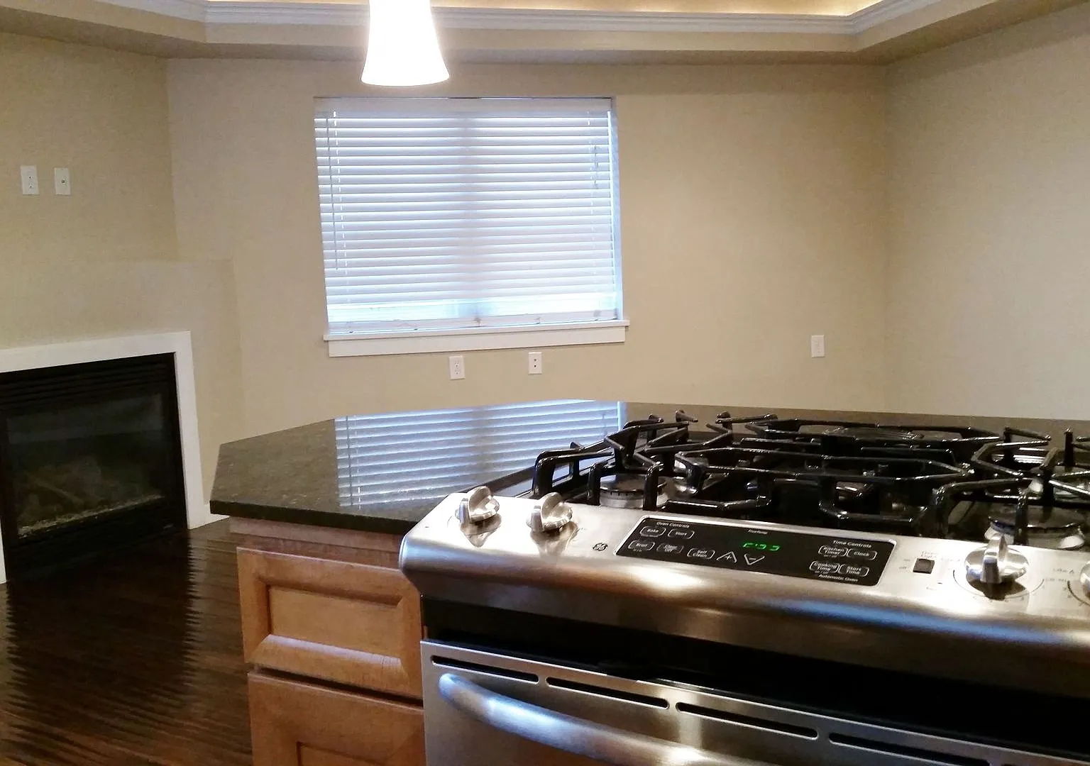 Manor Apartments — Photo 1